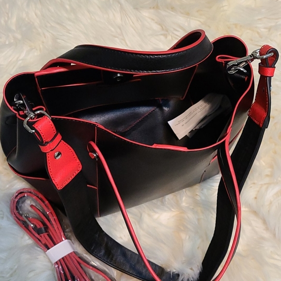 Zara Bucket Bag - Picture 3 of 7